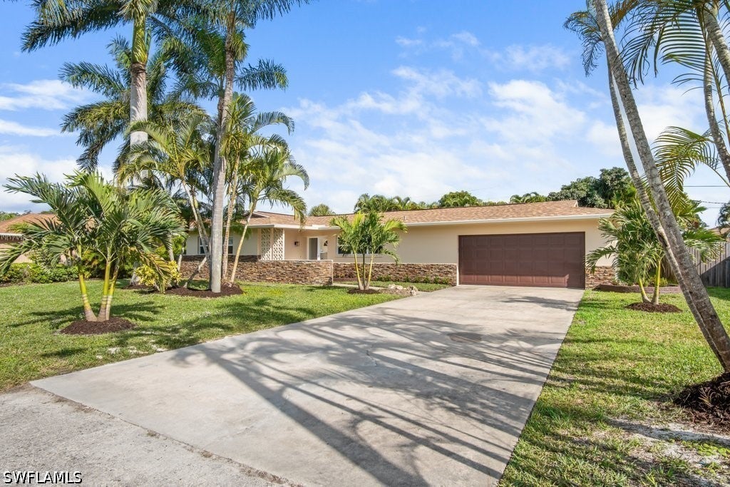 152 Coral Vine Drive — photo