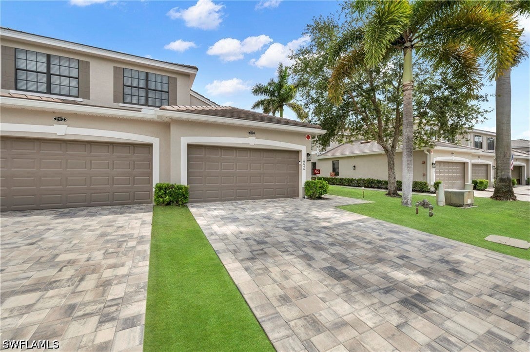 10626 Smokehouse Bay Drive 102 — photo