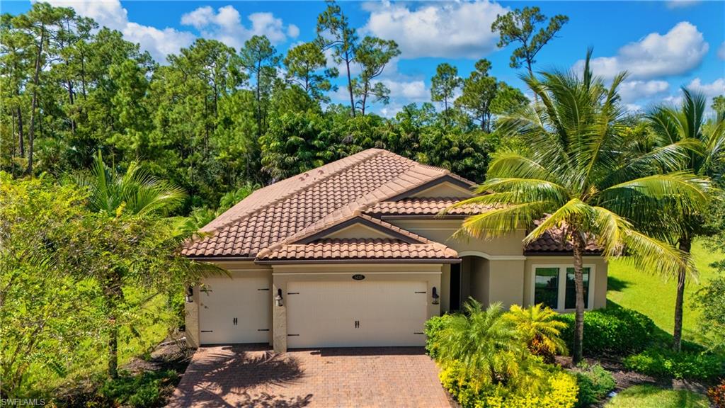 1435 Mockingbird Dr — photo