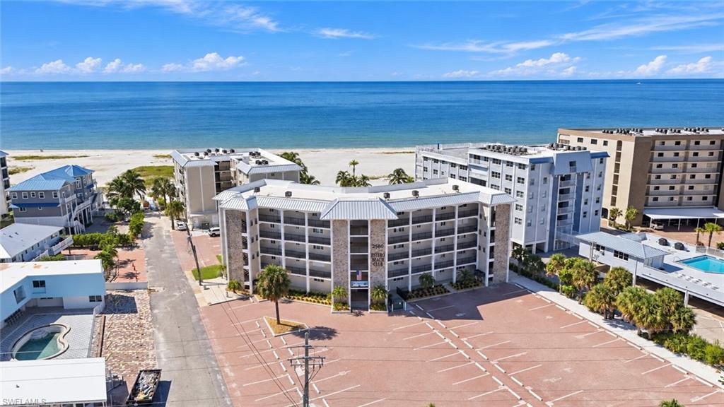 2580 Estero Blvd 15 — photo
