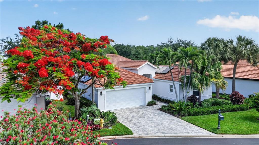 1523 Whispering Oaks Cir — photo