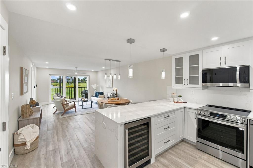 29 High Point Cir E 204 — photo