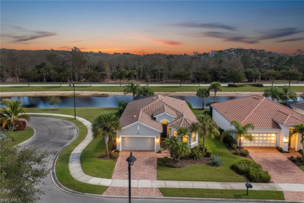 9065 Siesta Bay Dr — photo