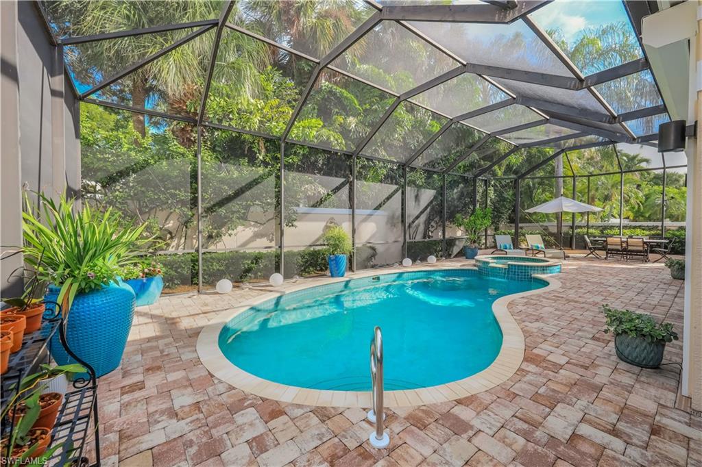 353 Carlton Pl Unit 33 — photo