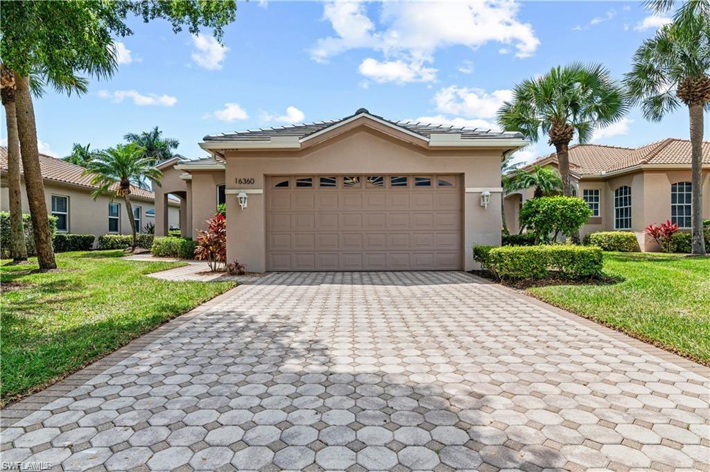 16360 Willowcrest Way — photo