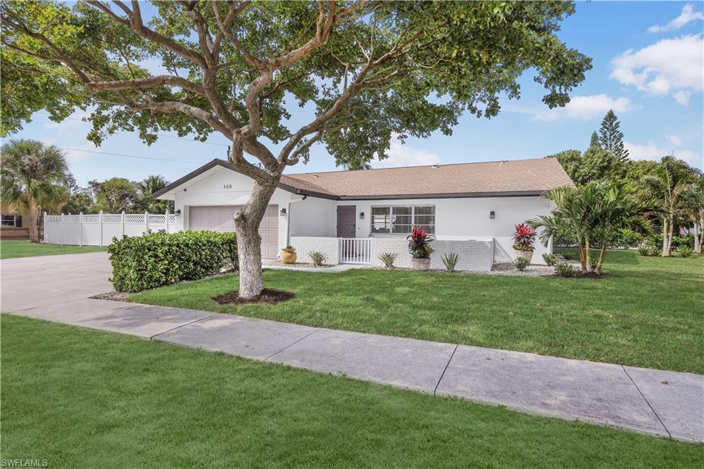 320 Marco Lake Dr — photo