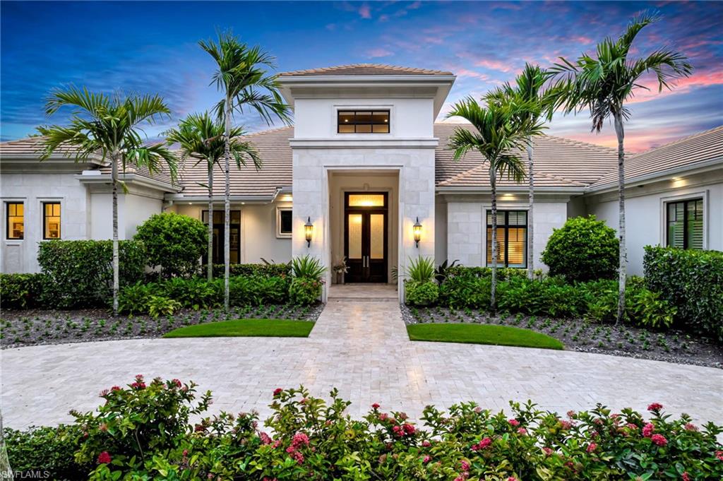 385 Colony Dr — photo