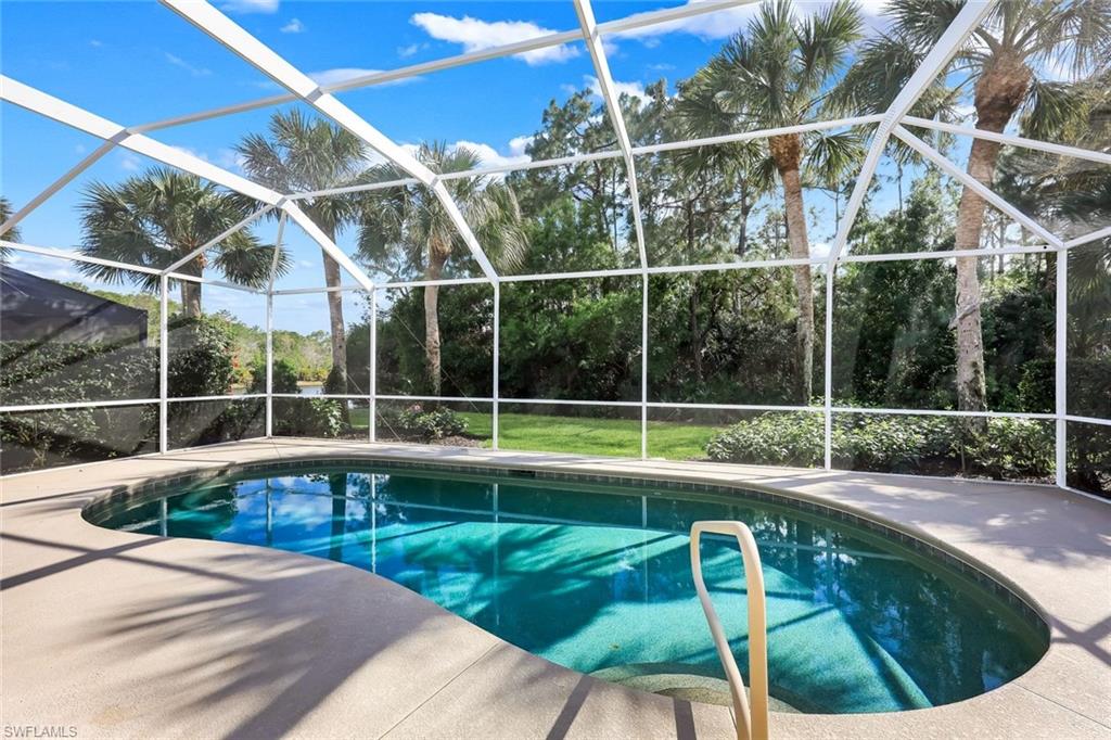 9375 Oak Strand Dr — photo