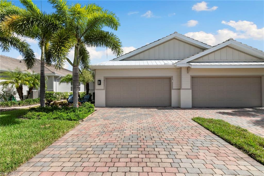 14731 Edgewater Cir — photo