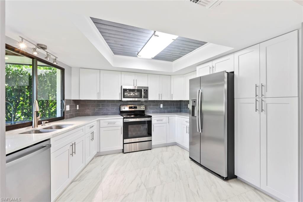 183 Round Key Cir Unit D4 — photo