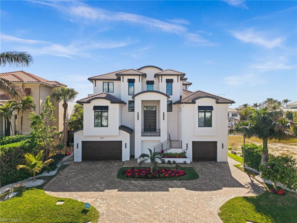 380 Trade Winds Ave — photo