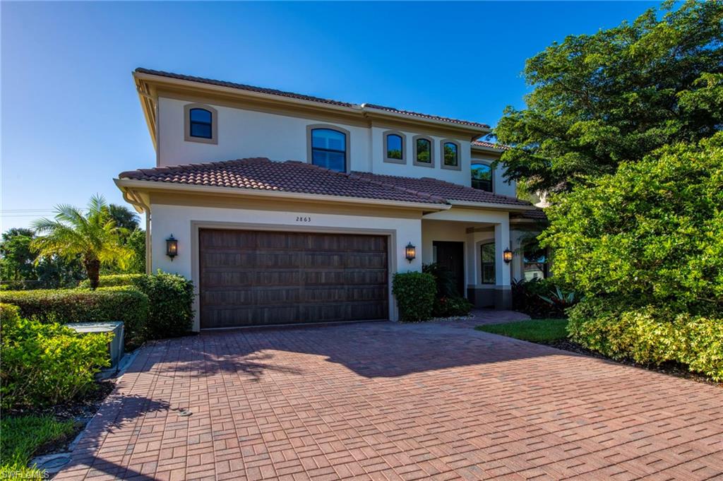 2863 Coco Lakes Dr — photo