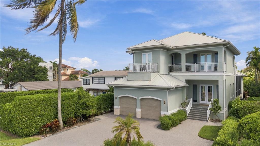 9242 Vanderbilt Dr — photo