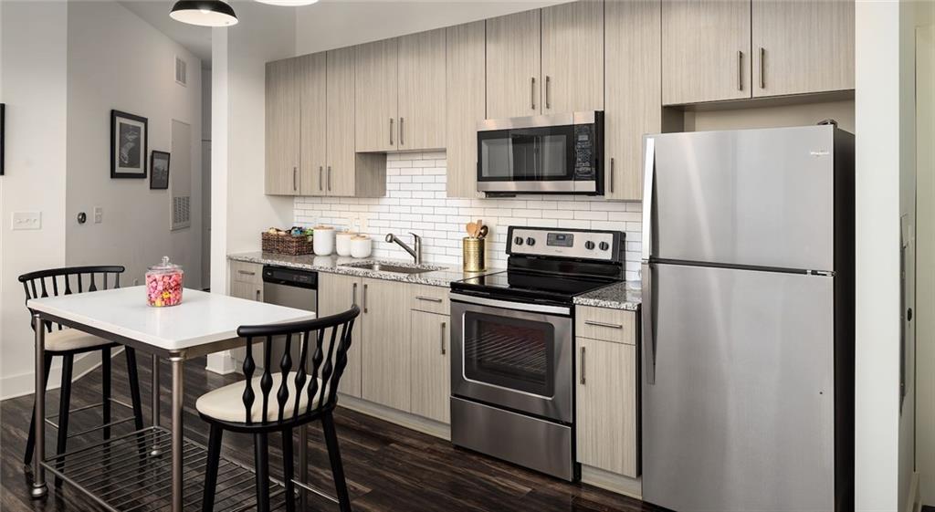 5193 Peachtree Boulevard Unit 1112 — photo