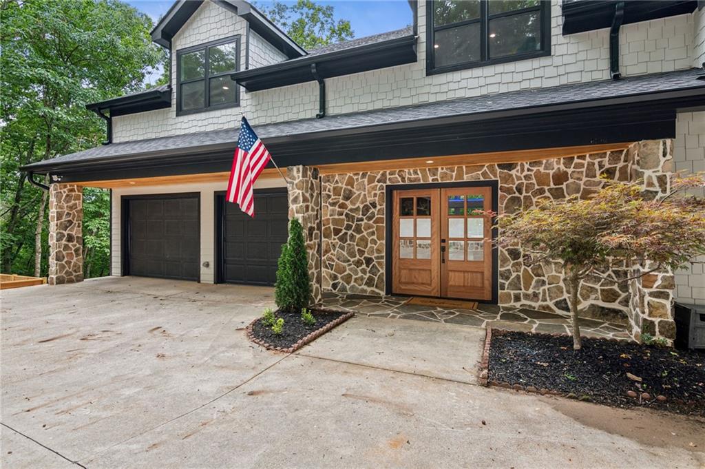 297 Fairview Court — photo