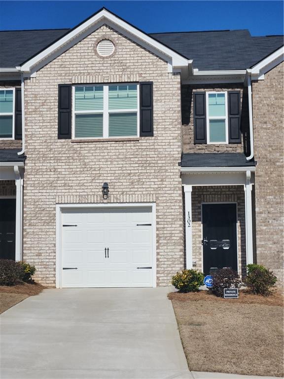 1302 Speckle Park Way — photo