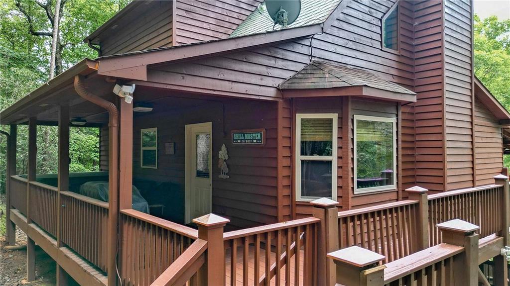 1122 Beaver Lake Drive — photo