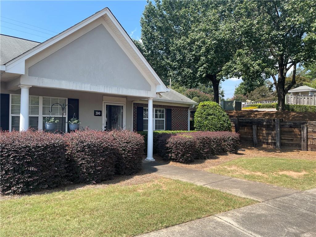 2849 Florence Drive — photo