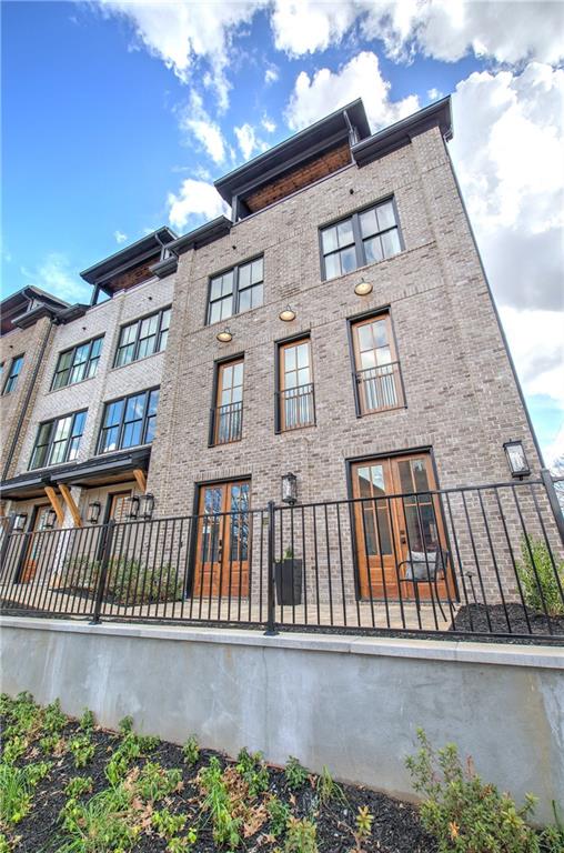 178 Main Street Unit 204 — photo