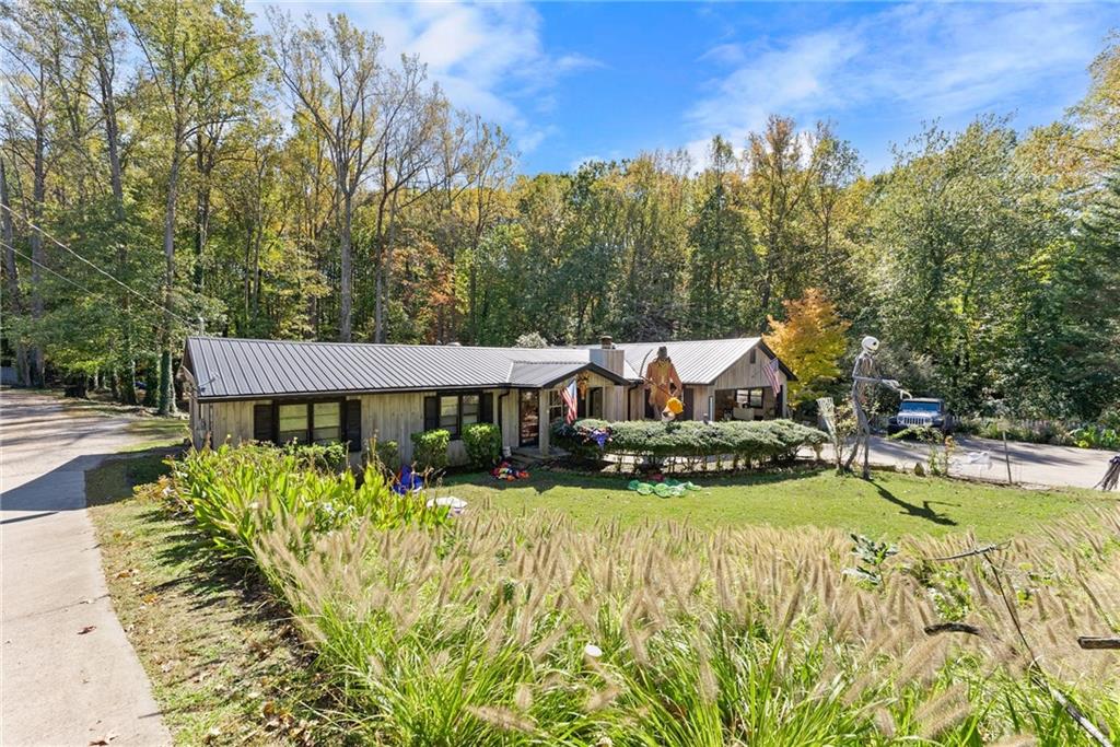 221 Shallowford Drive — photo