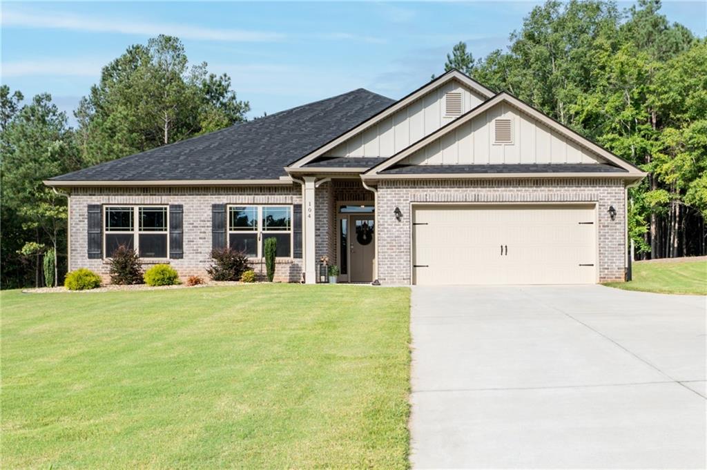 104 Eagle Heights Drive — photo