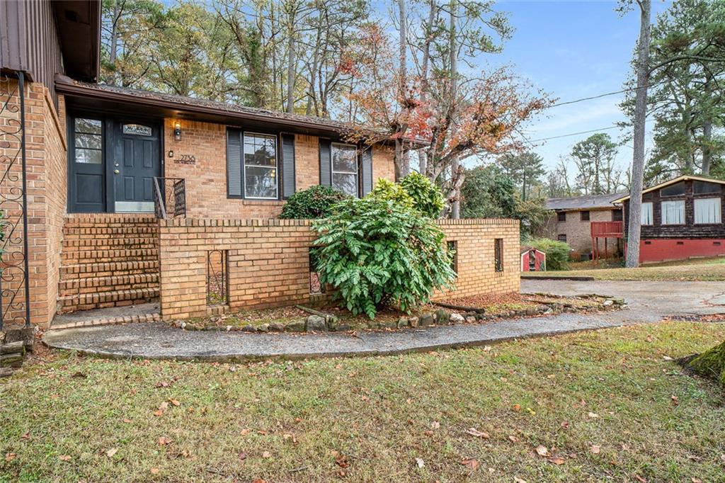 2738 Rainbow Ridge Road, Decatur, GA 30034