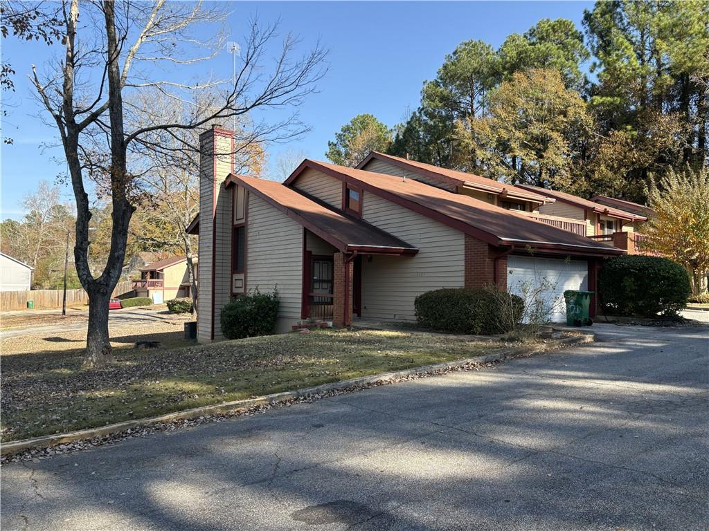 1121 Village Main Street — photo