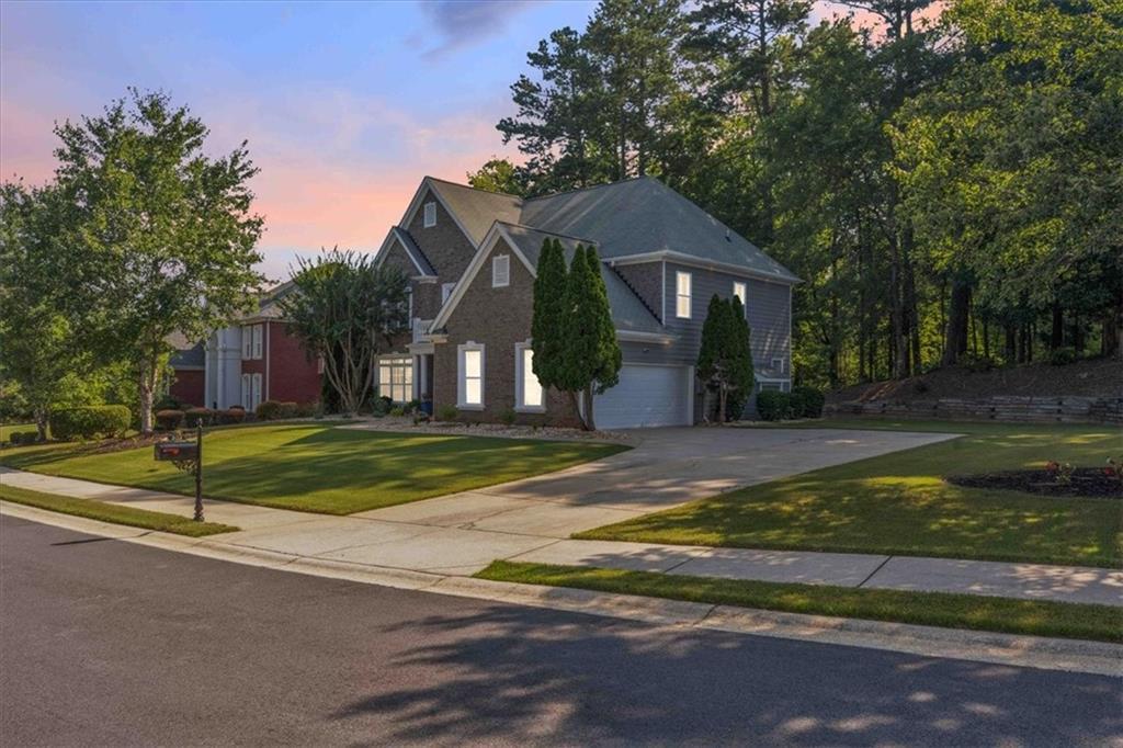3123 Wolf Club Drive SW — photo