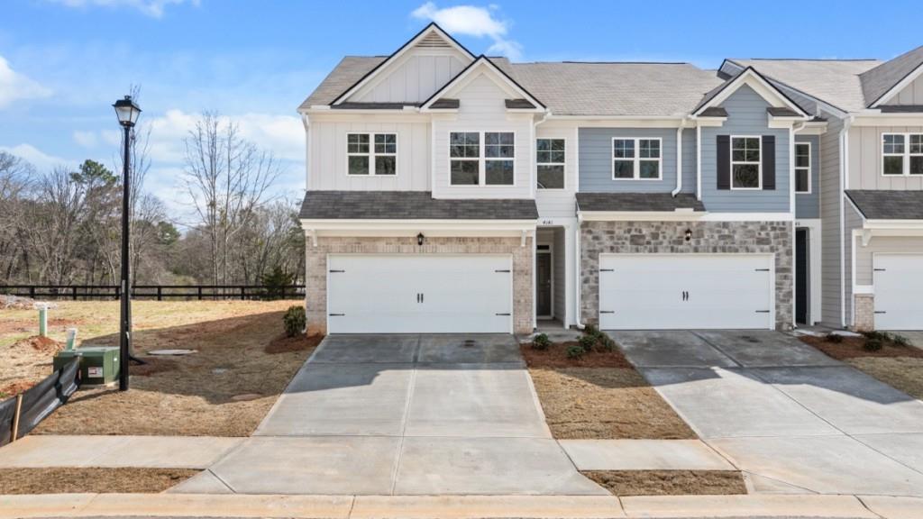 4141 Kestrel Court — photo