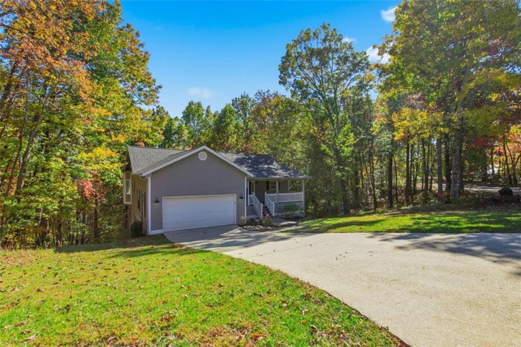 622 Spring Crest Road, Cleveland, GA 30528 — photo 2