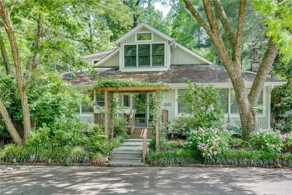 4621 Lakeshore Drive — photo