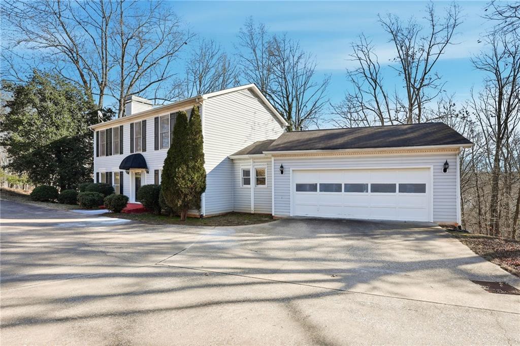 2453 Basin Court — photo