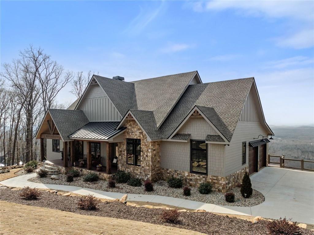 655 Mountainside Drive — photo