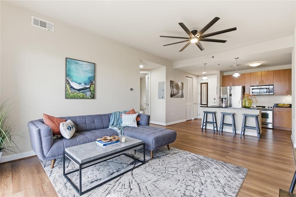 711 Cosmopolitan Drive NE Unit 517 — photo