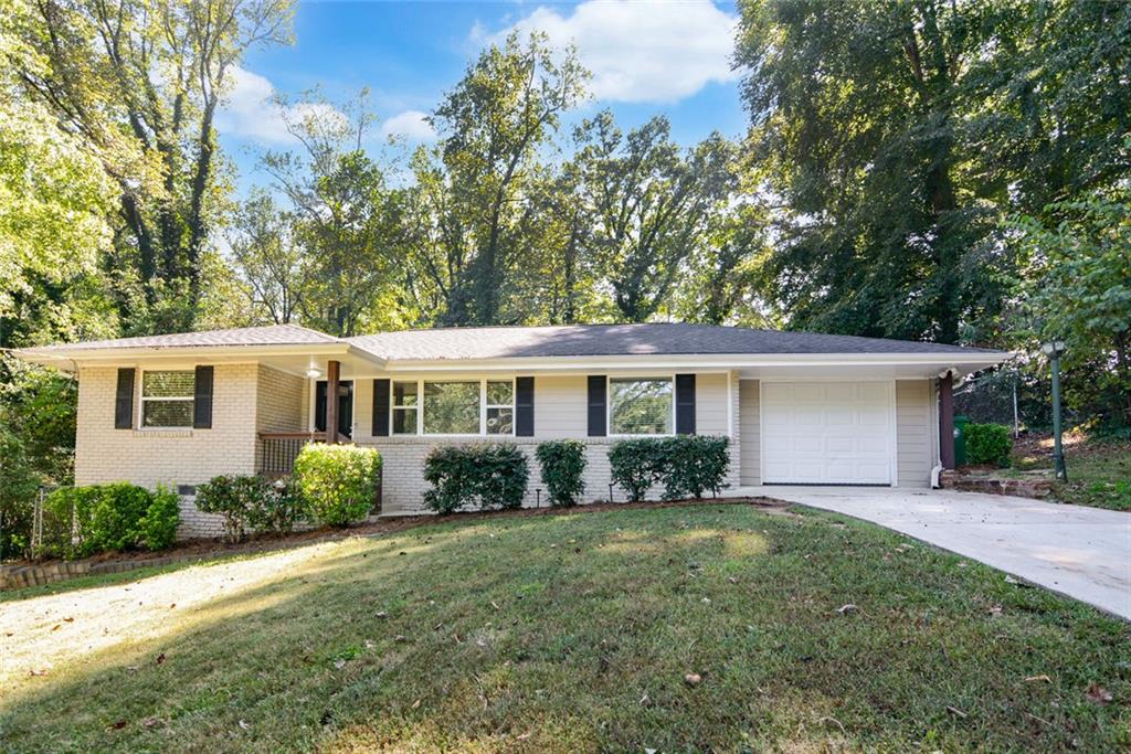 691 Heathmoor, Decatur, GA 30032