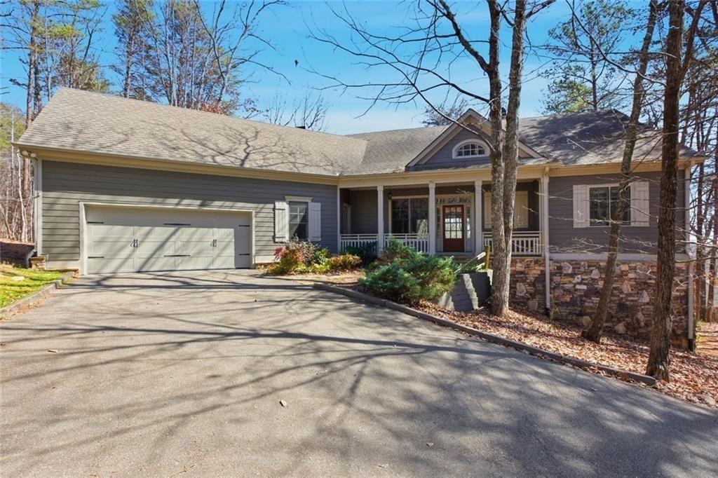 15 Wedgewood Drive — photo