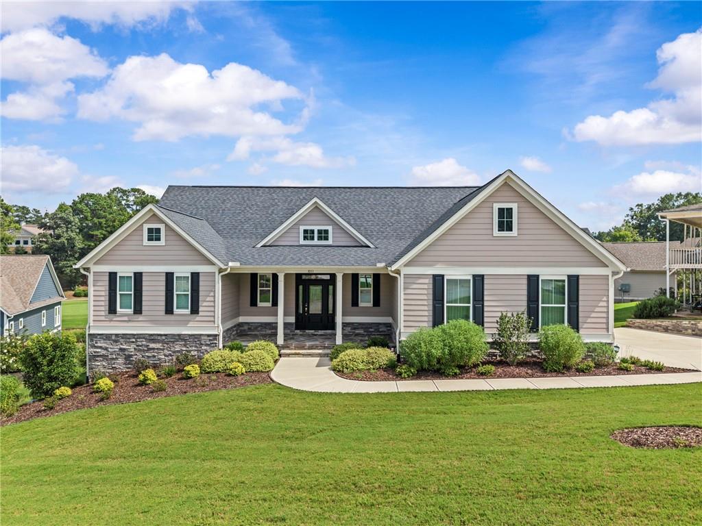 1011 Lofter Place — photo