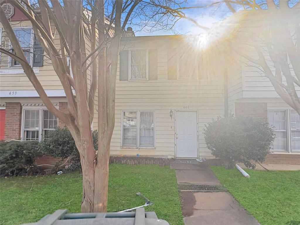 661 Browning Lane — photo