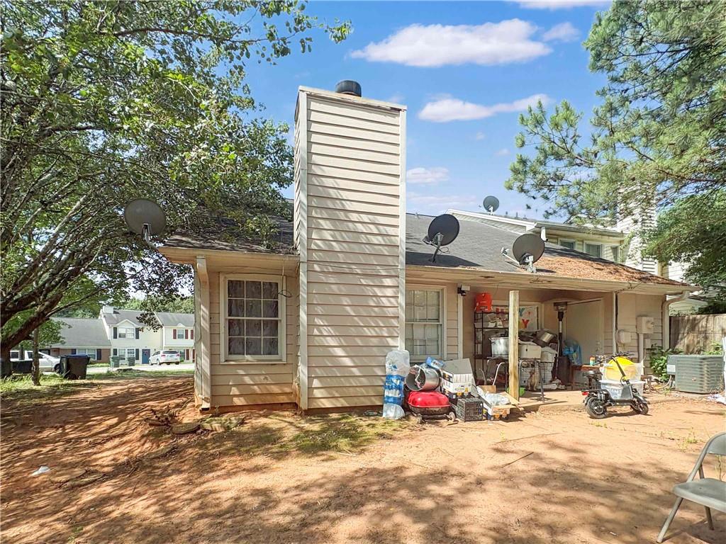 660 Browning Lane — photo