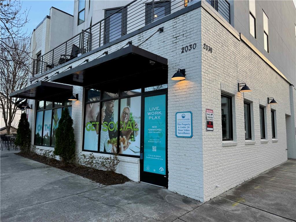 2030 Main Street Unit 215 — photo