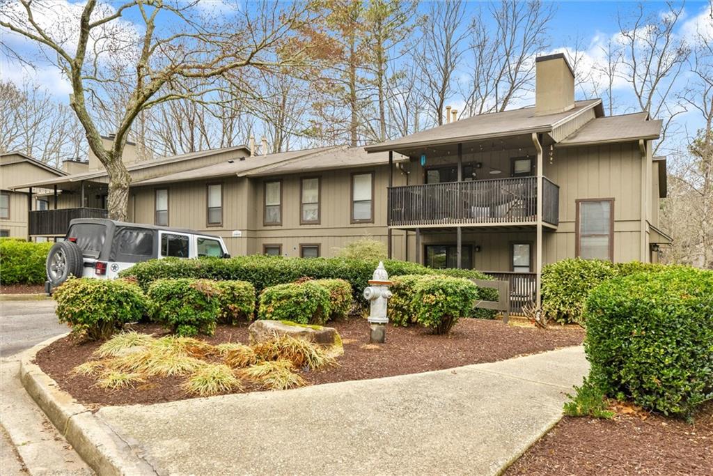 2410 Cumberland Court SE — photo