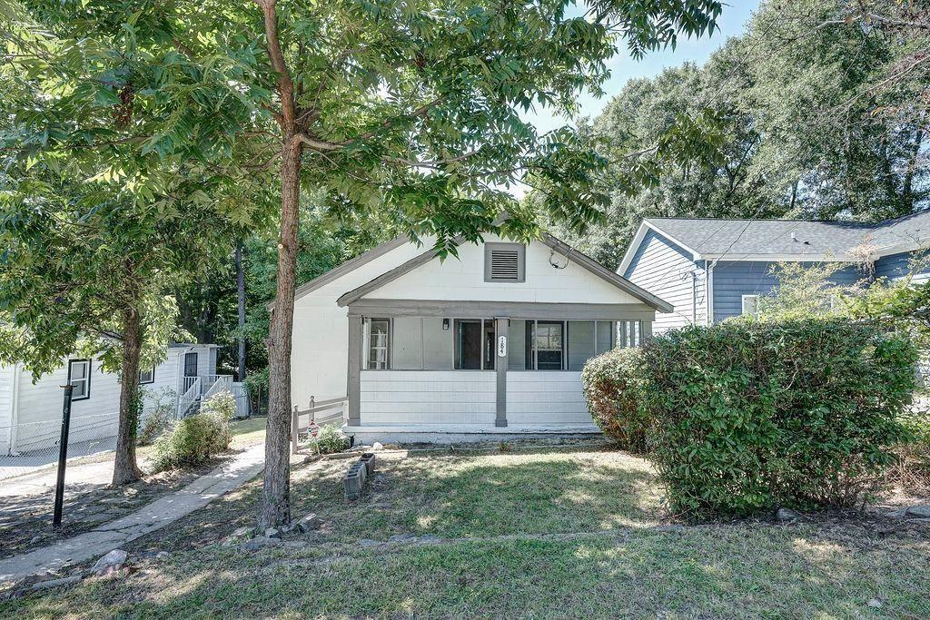 184 Dahlia Avenue NW — photo