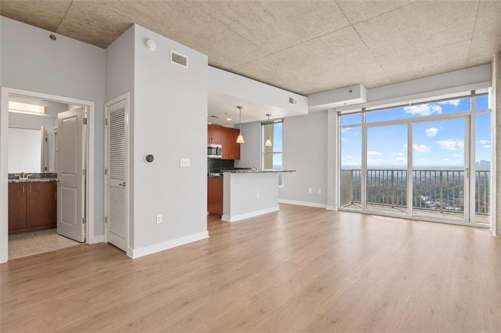 250 Pharr Road NE Unit 1914 — photo