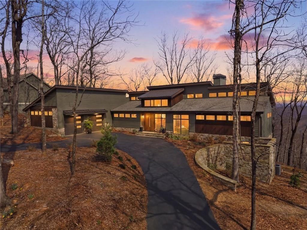 7207 Ridgeview Drive — photo