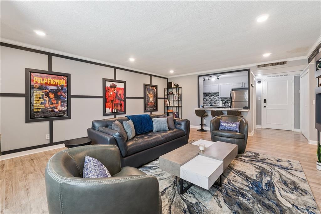 2965 Pharr Court South NW Unit 512 — photo