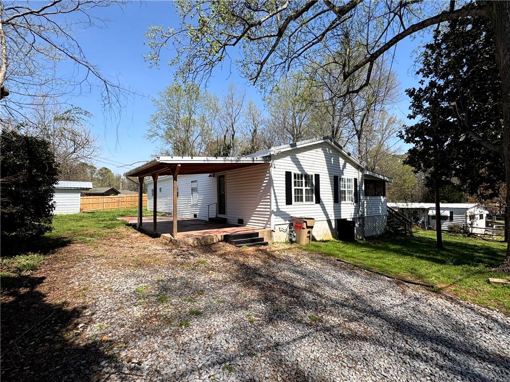 440 Cherry Street SE — photo