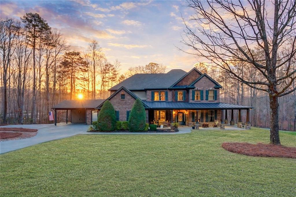 245 Lakeshore Drive — photo