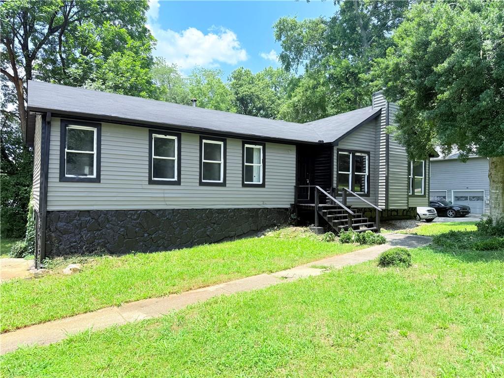 1088 Nimblewood Way — photo