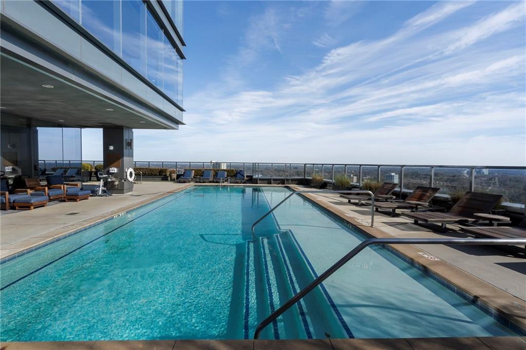 3630 Peachtree NE Unit 2204 — photo