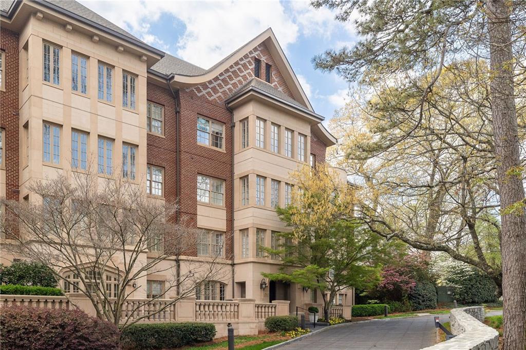 1717 N Decatur Road NE #114, Atlanta GA 30307